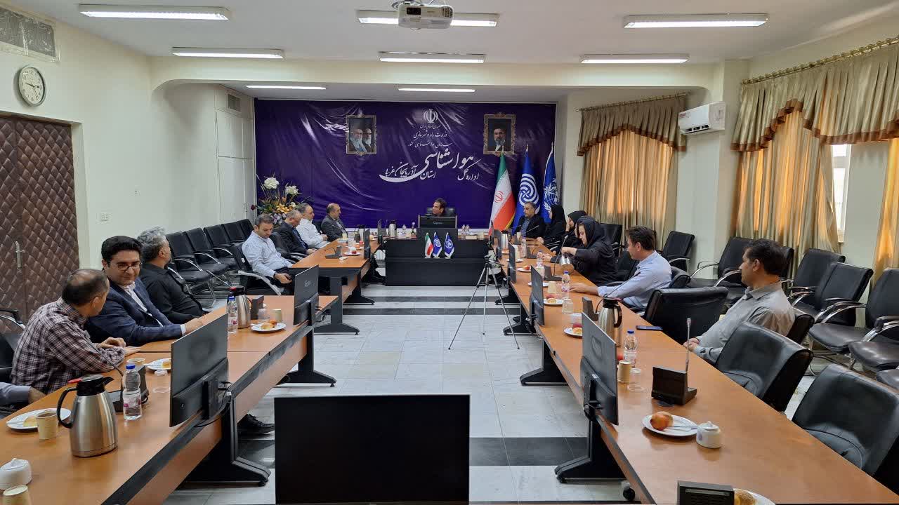 حضور مدیرکل صدا و سیمای آذربایجان‌غربی در اداره کل هواشناسی و تجلیل از گزارشگران هواشناسی+تصاویر